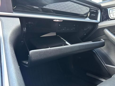 Used 2019 Porsche Panamera image 64