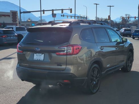 Used 2023 Subaru Ascent Onyx Edition image 3