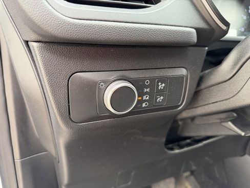 Certified 2020 Ford Escape SE image 14