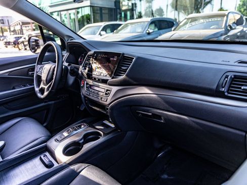 Used 2021 Honda Pilot Special Edition image 30