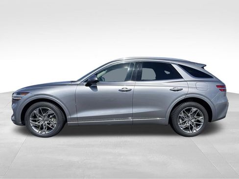 Used 2025 Genesis GV70 2.5T AWD/4WD image 32