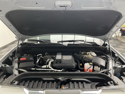 Used 2024 GMC Sierra 1500 SLE w/ X31 Off-Road Package image 28