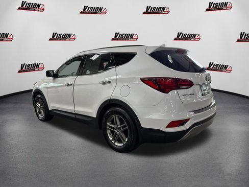 Used 2017 Hyundai Santa Fe Sport image 7