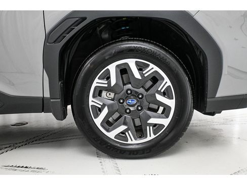 Used 2026 Subaru Forester Premium w/ Base/Premium Package AWD/4WD image 10