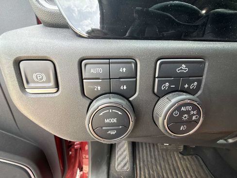 Used 2024 Chevrolet Silverado 1500 RST w/ Convenience Package II AWD/4WD image 18