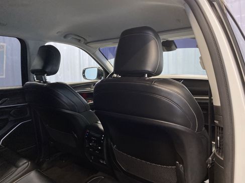 Used 2021 Jeep Grand Cherokee L Limited image 43