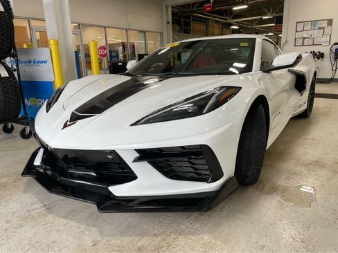 Used 2023 Chevrolet Corvette Stingray Preferred Cpe image 4