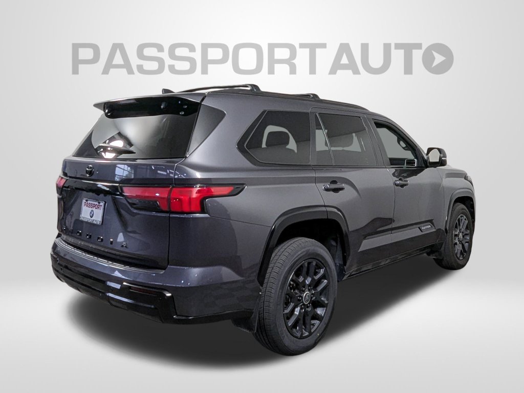 Used 2024 Toyota Sequoia Platinum AWD/4WD image 7