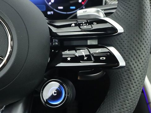 Certified 2025 Mercedes-Benz GLC 43 AMG 4MATIC image 13