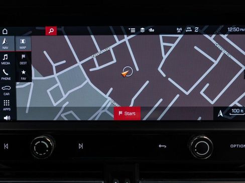 Used 2024 Porsche Macan w/ Premium Plus Package image 22