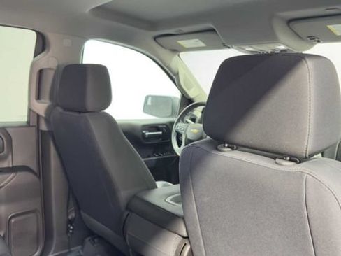 Used 2019 Chevrolet Silverado 1500 Custom w/ Custom Value Package RWD image 15