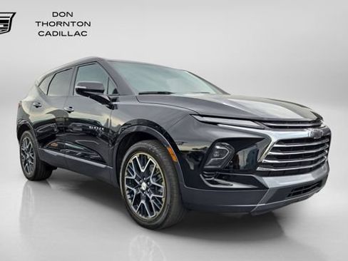 Used 2023 Chevrolet Blazer Premier w/ Enhanced Convenience Package AWD/4WD image 7