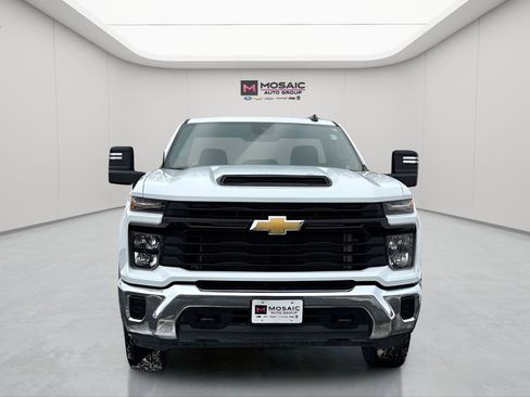 Used 2025 Chevrolet Silverado 2500 W/T w/ WT Convenience Package AWD/4WD image 10