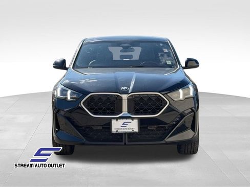 Used 2026 BMW X2 xDrive28i AWD/4WD image 2