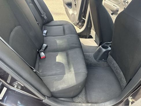 Used 2015 Nissan Versa S FWD image 11