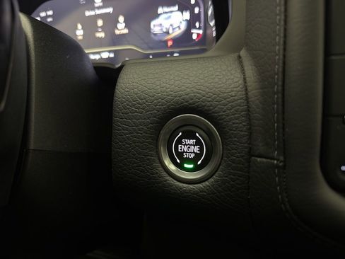 Used 2023 GMC Yukon Denali w/ Advanced Technology Package image 50