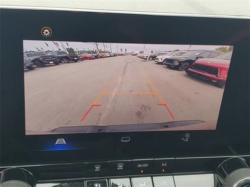 Used 2024 Chevrolet Colorado Z71 w/ Advanced Trailering Package image 17