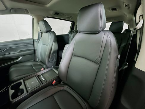 New 2026 Honda Odyssey EX-L image 18