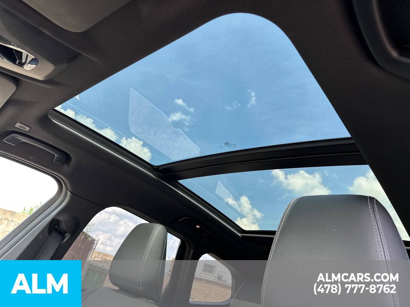 Used 2025 BMW X1 xDrive28i AWD/4WD image 37