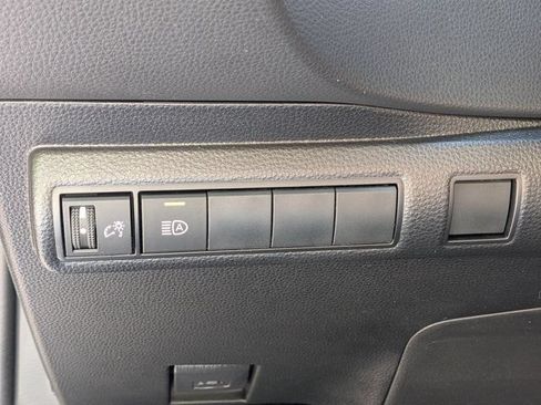 Used 2023 Toyota Corolla LE w/ Carpet Mat Package (TMS) FWD image 25