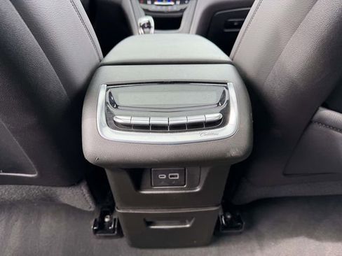 Certified 2024 Cadillac XT6 Luxury image 20