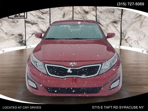 Used 2015 Kia Optima LX FWD image 2