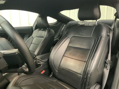 Used 2015 Ford Mustang GT Premium w/ Equipment Group 401A RWD image 3