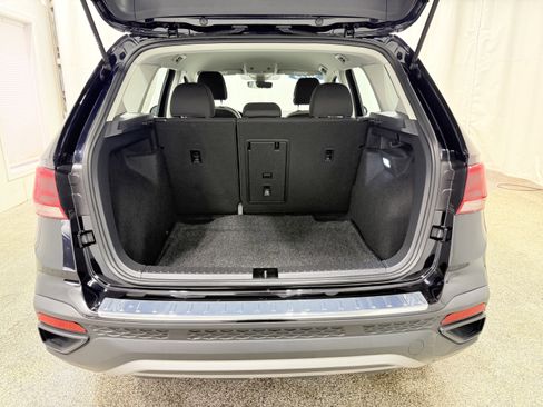 Certified 2024 Volkswagen Taos S image 10