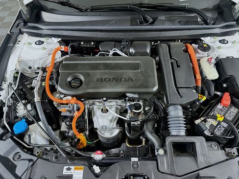 Used 2024 Honda Accord Sport image 31