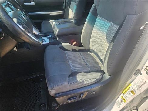 Used 2017 Toyota Tundra SR5 image 15