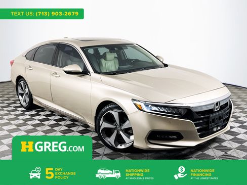 Used 2018 Honda Accord Touring image 1