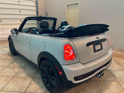 Used 2015 MINI Cooper S FWD image 37