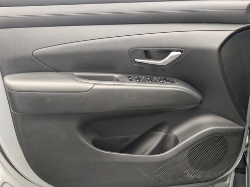 Used 2025 Hyundai Tucson SEL AWD/4WD image 13