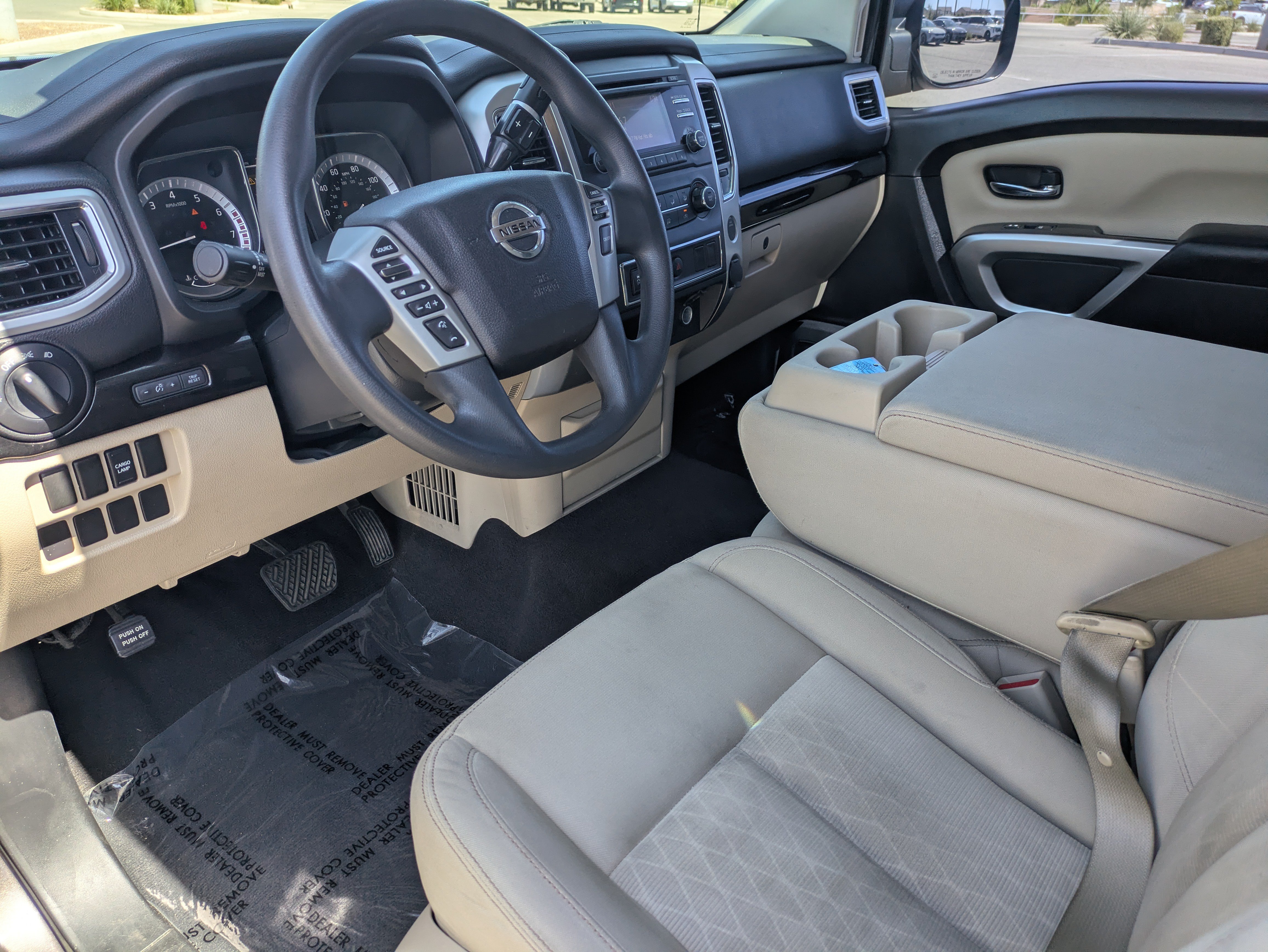 Used 2017 Nissan Titan SV RWD image 23