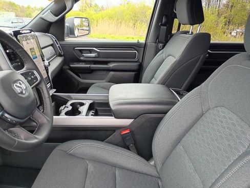 Used 2025 RAM 1500 Big Horn AWD/4WD image 10