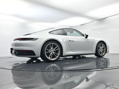 Certified 2022 Porsche 911 Carrera image 49