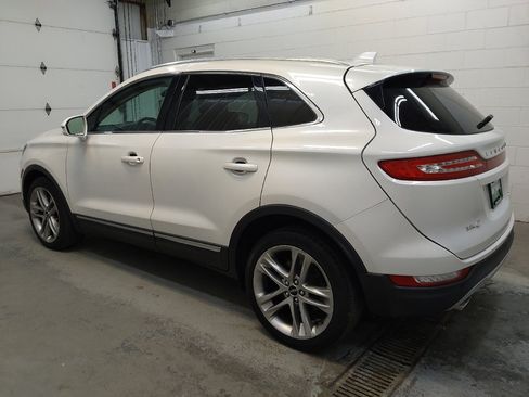 Used 2018 Lincoln MKC Reserve w/ Lincoln MKC Climate Package AWD/4WD image 3
