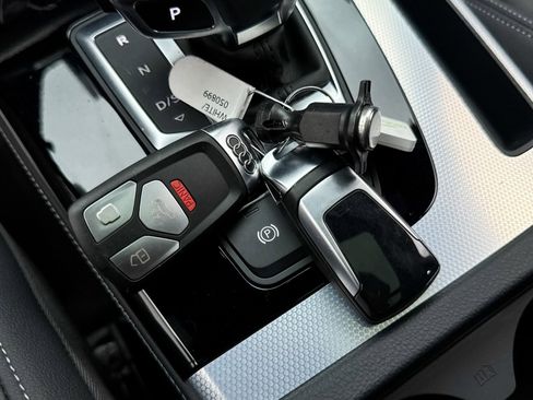 Used 2024 Audi Q5 2.0T Premium Plus image 42