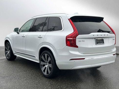 Used 2025 Volvo XC90 T8 Plus w/ Protection Package Premier image 5