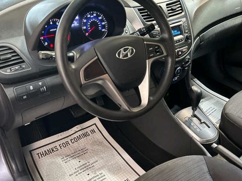 Used 2017 Hyundai Accent SE FWD image 8