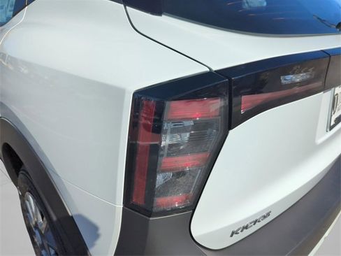 New 2026 Nissan Kicks S image 13