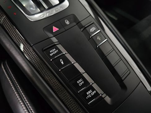 Used 2019 Porsche 911 GT3 RS RWD image 24
