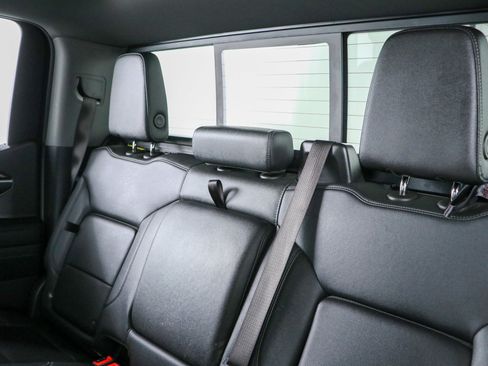 Used 2024 GMC Sierra 1500 SLT w/ SLT Premium Plus Package AWD/4WD image 27