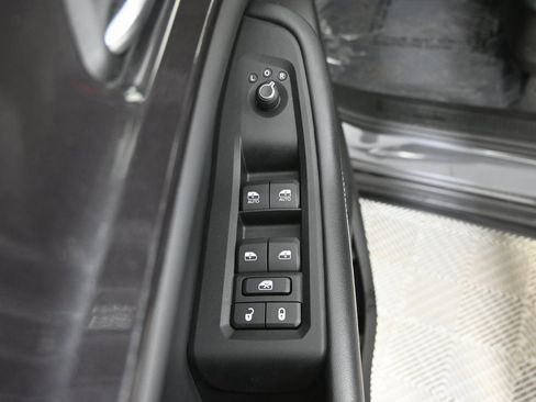 Used 2022 Jeep Grand Cherokee Altitude image 19