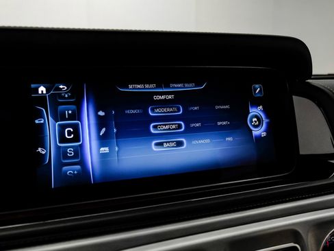 Used 2025 Mercedes-Benz G 63 AMG 4MATIC image 81