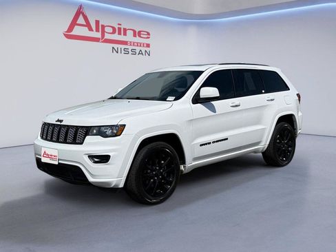Used 2019 Jeep Grand Cherokee Altitude AWD/4WD image 1