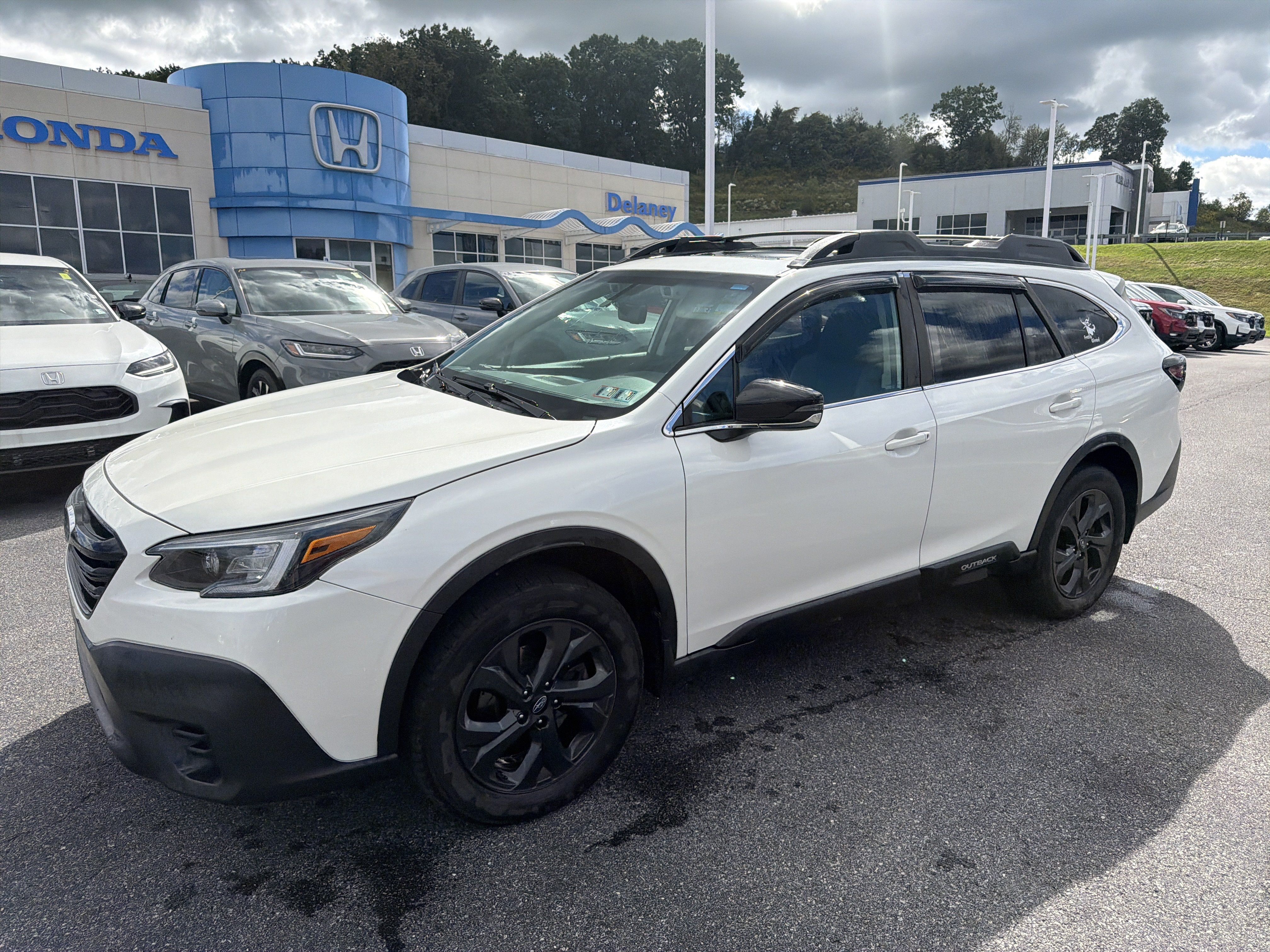 Used 2021 Subaru Outback Onyx Edition XT w/ Popular Package #2 AWD/4WD image 11