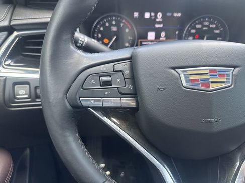Used 2020 Cadillac XT6 Premium Luxury AWD/4WD image 19