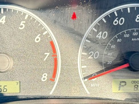 Used 2013 Toyota Corolla LE Special Edition image 18