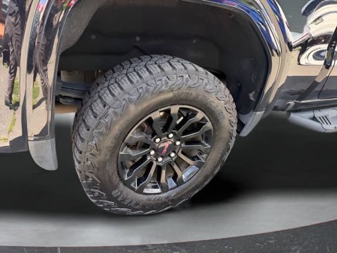 Used 2022 GMC Sierra 1500 AT4X AWD/4WD image 16